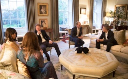 Sala de estar de William e Kate, durante a visita dos Obamas